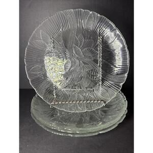Arcoroc Canterbury Crocus Salad Plates Embossed Glass 7.5” Set Of 4 France